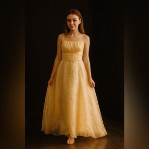 Chic Yellow Maxi Dress